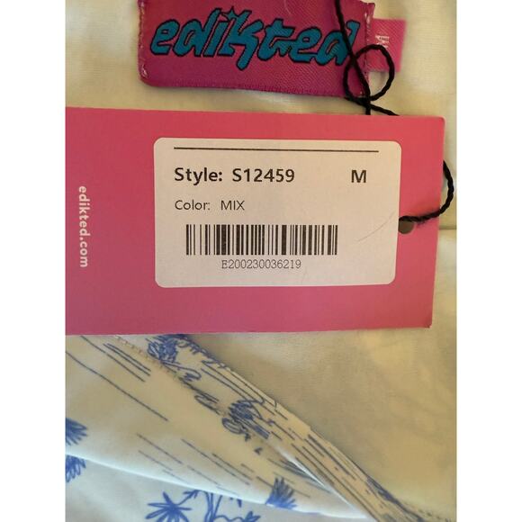 Edikted Delft Print Mini Skirt Size Medium New With Tags Y2K Style - Picture 5 of 8